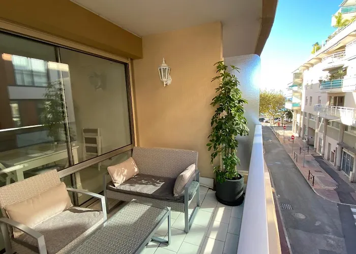Studio Terrasse A 30M Des Plages